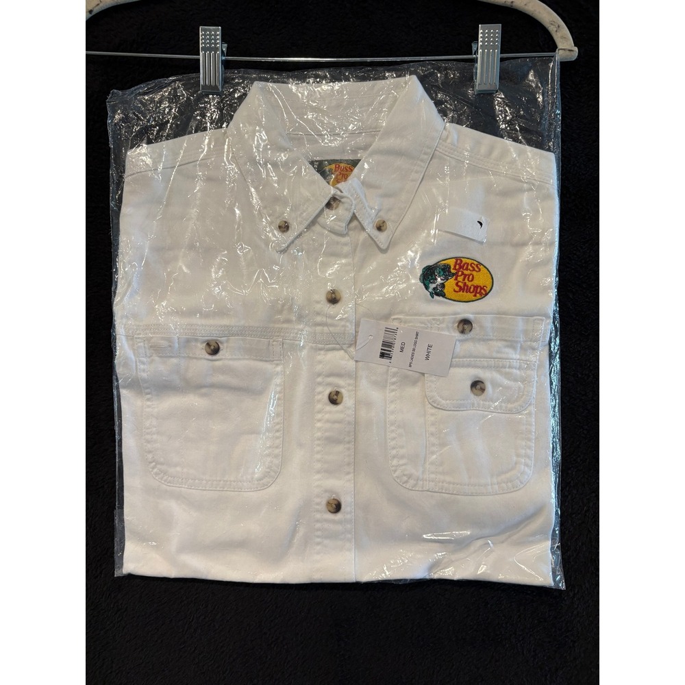 Bass Pro Shops Shirt Womens M White Short Sleeve Logo Button Up Medium NWT